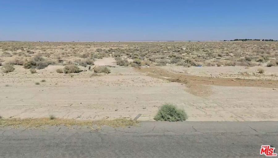 Property photo for 0 Stw/vic Avenue, #D8, Lancaster, CA
