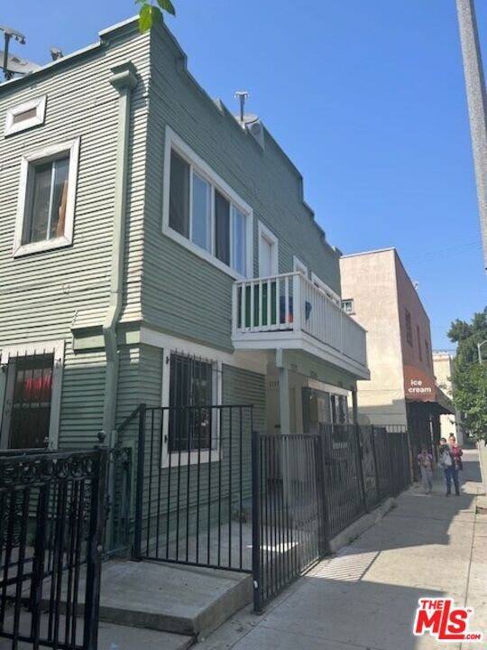 Property photo for 1137 S Union Avenue, Los Angeles, CA