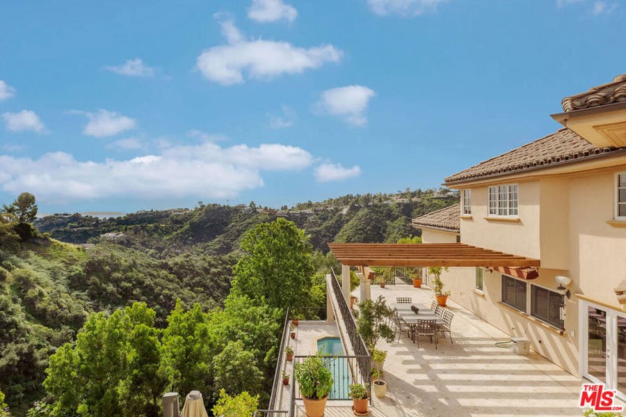 Property photo for 1922 Bel Air Road, Los Angeles, CA