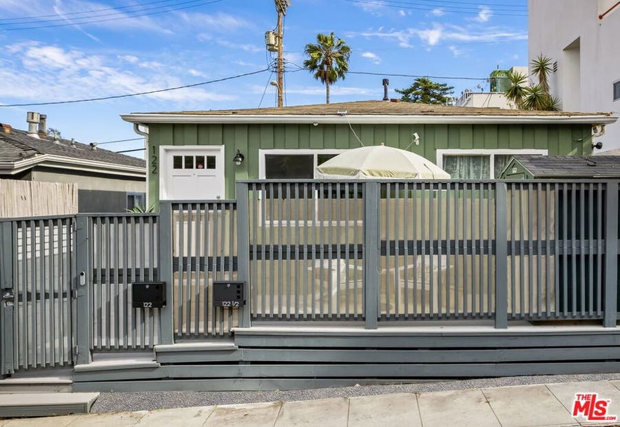 Property photo for 122 Thornton Place, Venice, CA