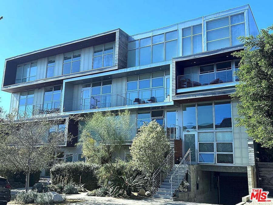 Property photo for 611 N Bronson Avenue, #10, Los Angeles, CA