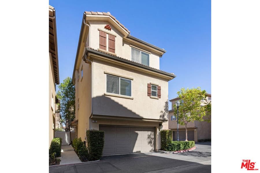 Property photo for 6840 De Celis Place, #25, Van Nuys, CA