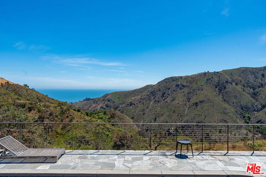 Property photo for 1120 Cumbre Alta Court, Pacific Palisades, CA