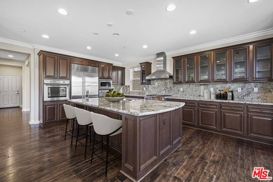 Property photo for 3904 Eagle Flight Drive, Simi Valley, CA
