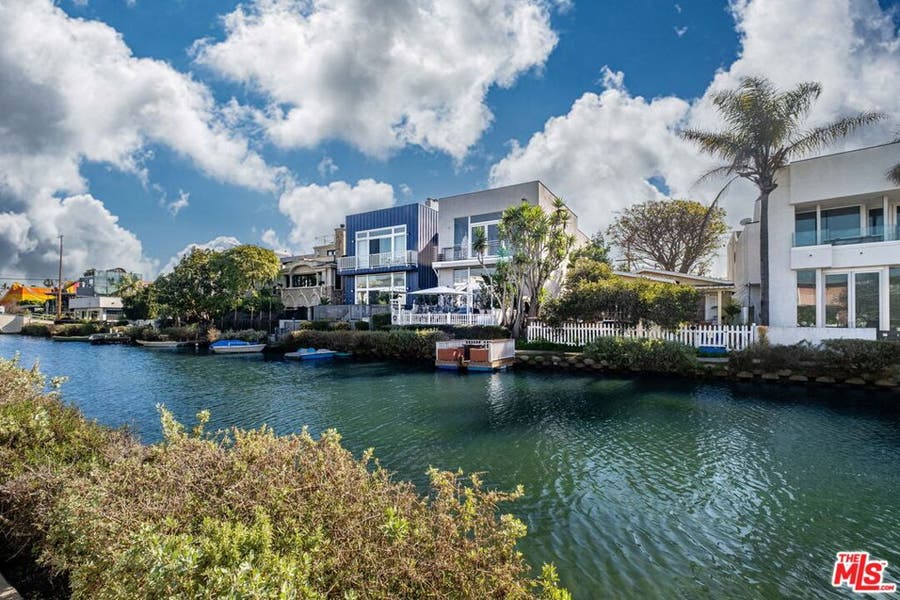 Property photo for 224 Linnie Canal, Venice, CA