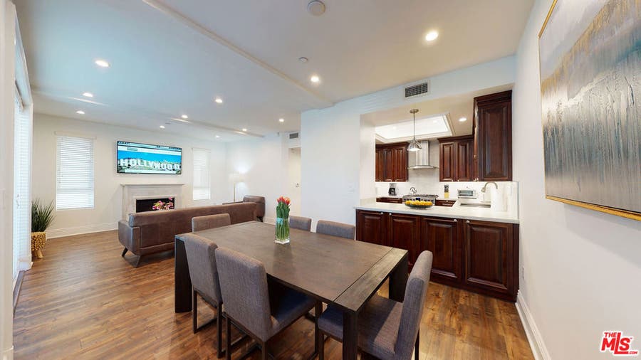 Property photo for 907 S SHENANDOAH Street, #101, Los Angeles, CA