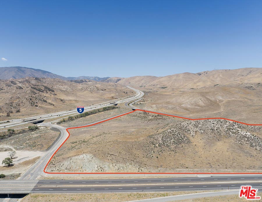 Property photo for 7 Quail Lake, Gorman, CA