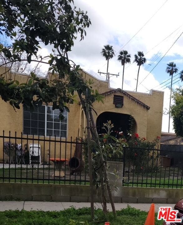 Property photo for 1216 E 84th Street, Los Angeles, CA