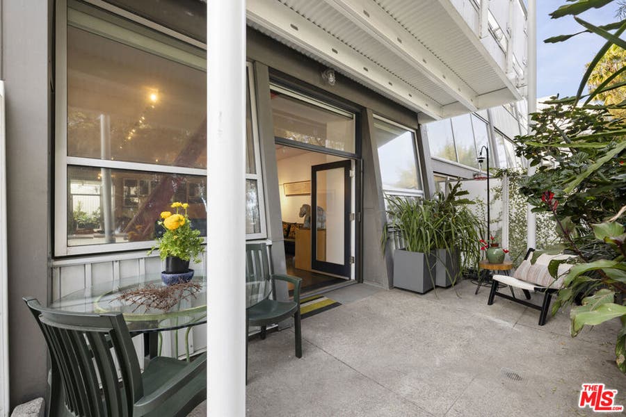Property photo for 615 Hampton Drive, #B104, Venice, CA