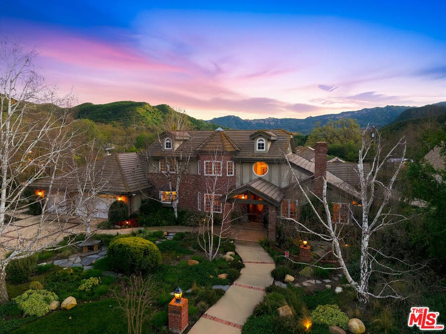 Property photo for 28850 Countryside Drive, Agoura Hills, CA