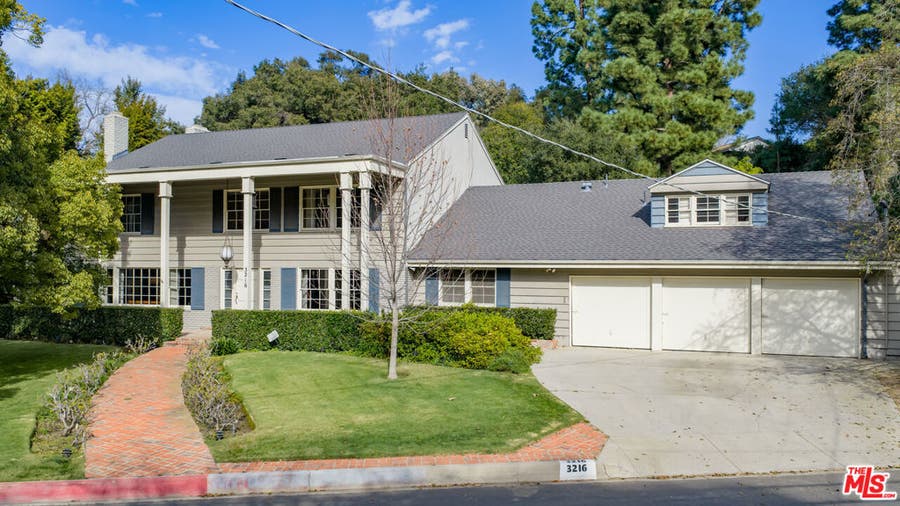 Property photo for 3216 Fryman Road, Studio City, CA
