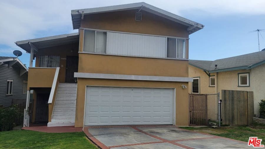 Property photo for 3530 W 27th Street, Los Angeles, CA