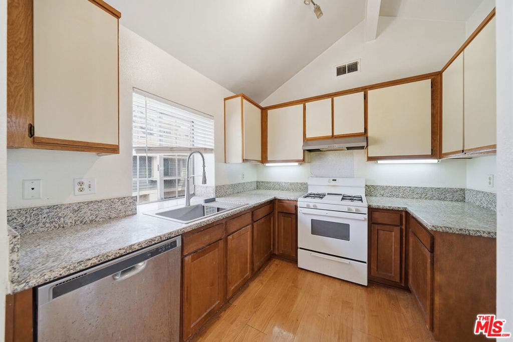 2634 S Quarry Lane, #A, Walnut, CA 91789 2634 S Quarry Lane, #A, Walnut, CA 91789