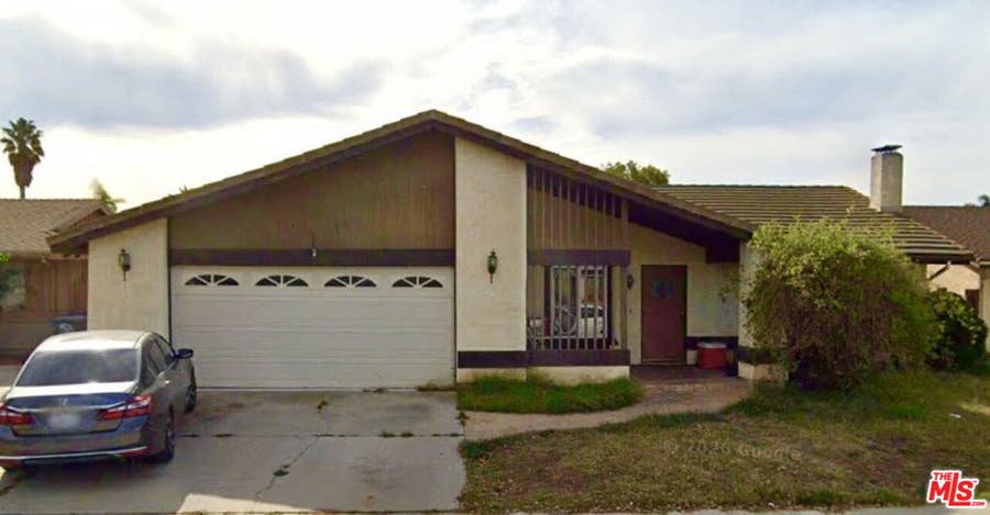 Property photo for 1340 Kumquat Place, Oxnard, CA
