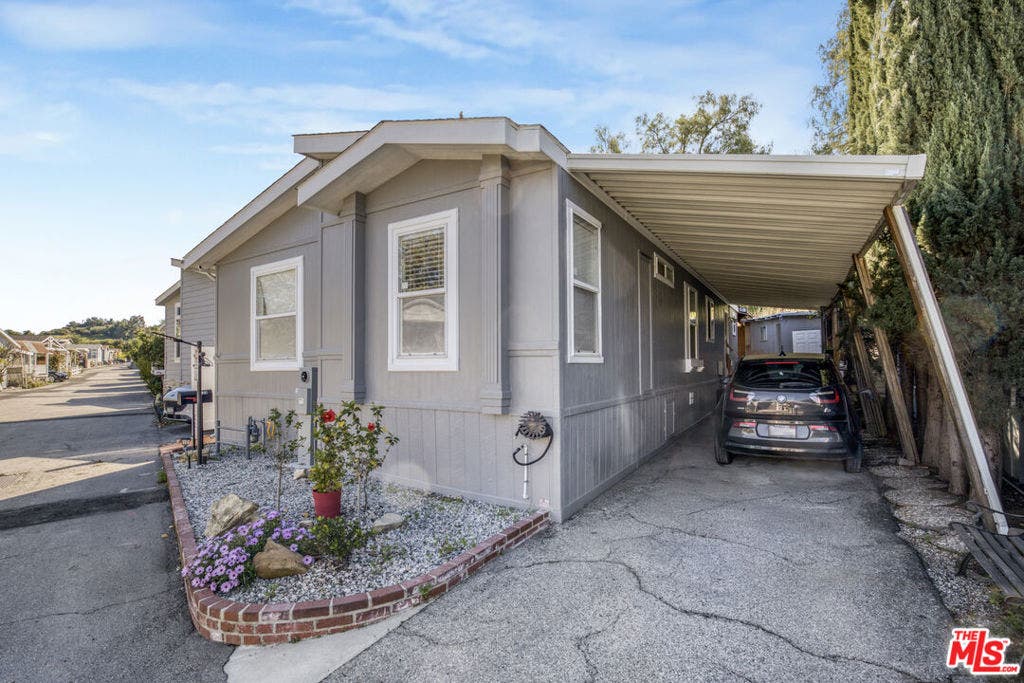 4201 Topanga Canyon Boulevard, #136, Woodland Hills, CA 91364