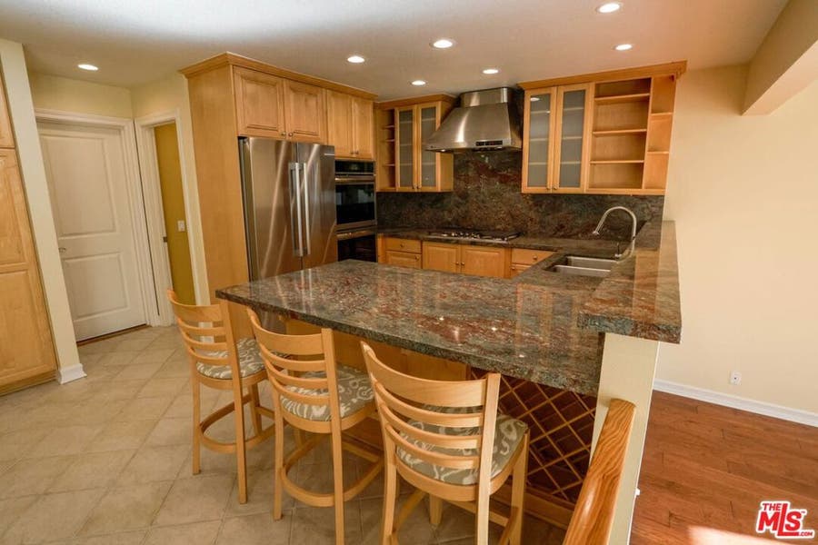 Property photo for 17097 Palisades Circle, Pacific Palisades, CA