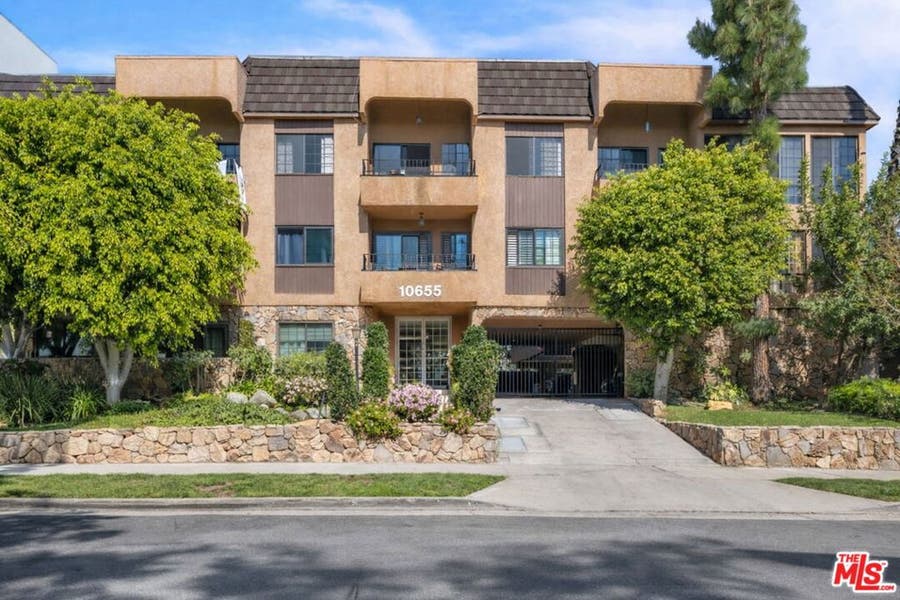 Property photo for 10655 Kinnard Avenue, #304, Los Angeles, CA