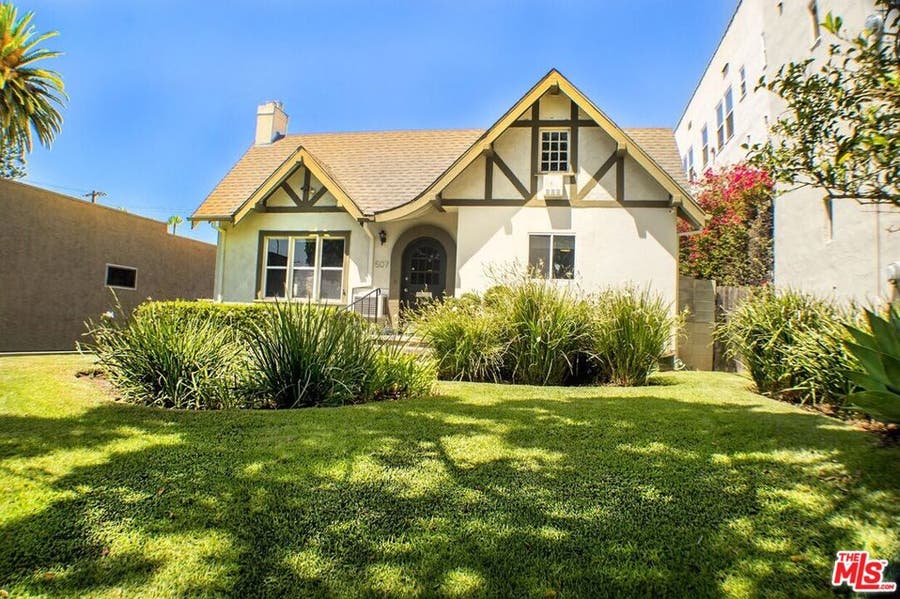 Property photo for 507 N Larchmont Boulevard, Los Angeles, CA
