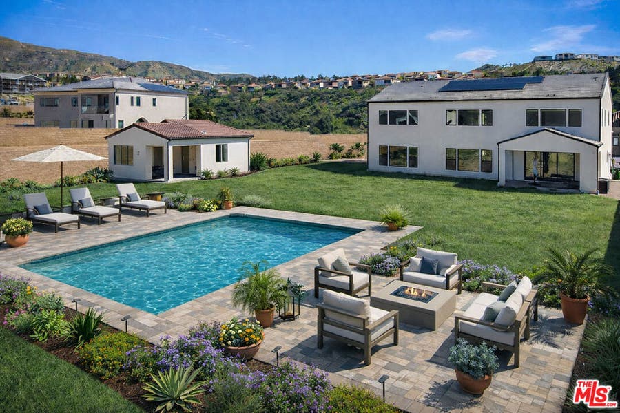 Property photo for 11865 Red Hawk Lane, Porter Ranch, CA