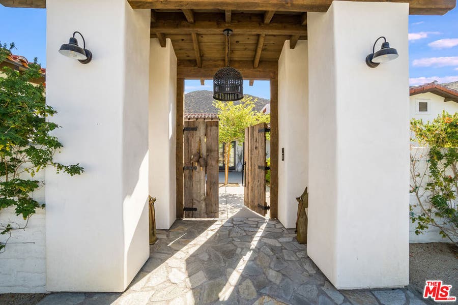Property photo for 71911 Desert Drive, Rancho Mirage, CA