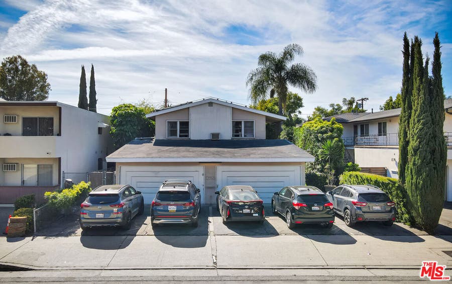 Property photo for 14722 Magnolia Boulevard, Sherman Oaks, CA