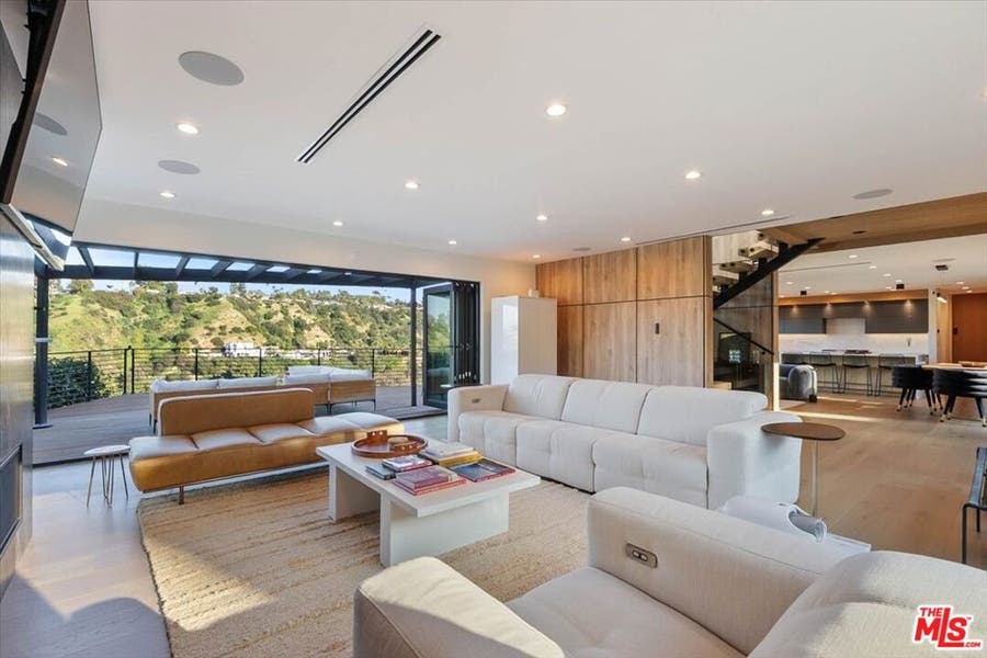 Property photo for 3820 Scadlock Lane, Sherman Oaks, CA