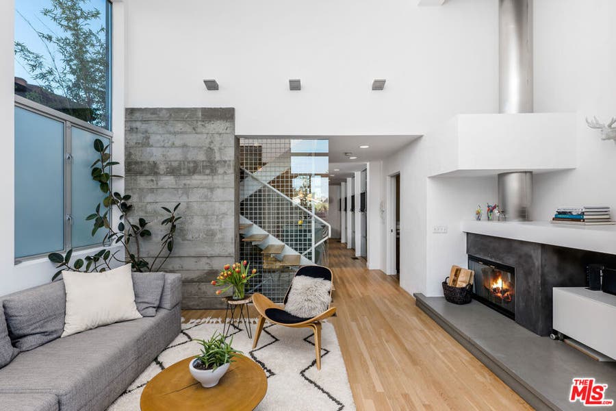 Property photo for 552 Grand Boulevard, Venice, CA