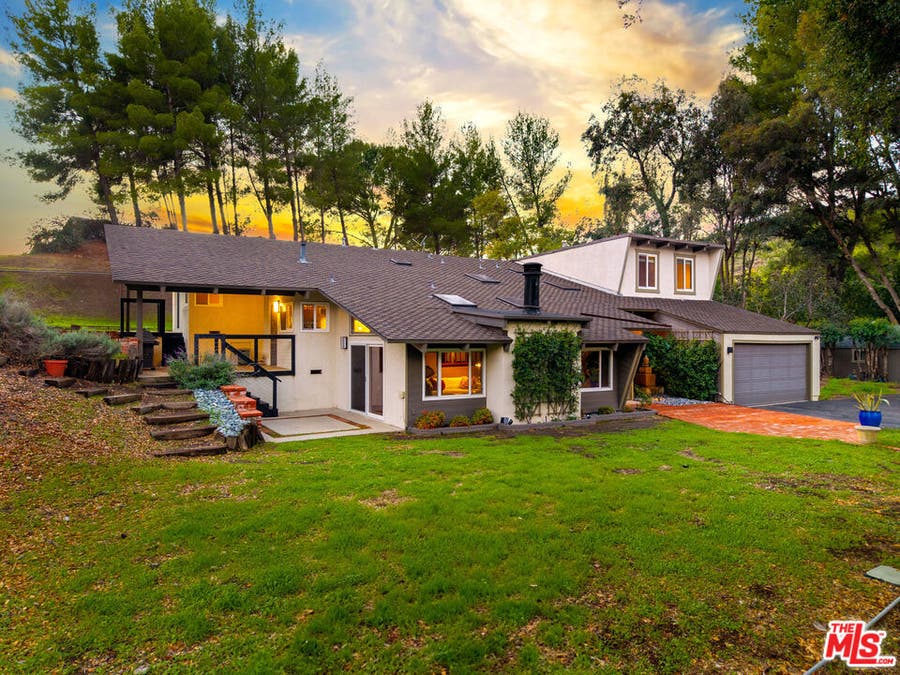 Property photo for 2171 Mckain Street, Calabasas, CA