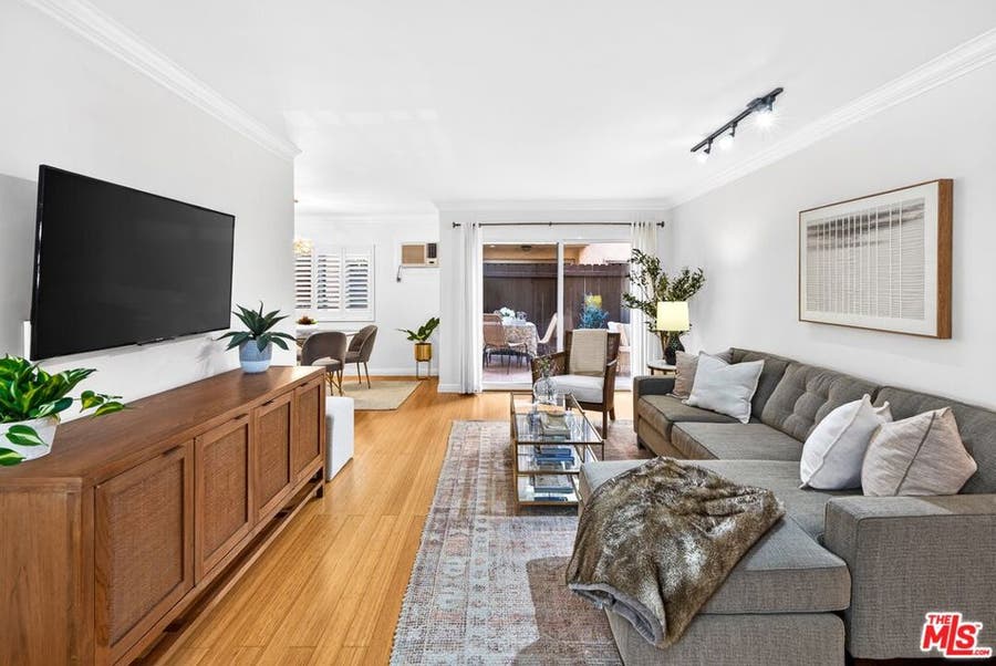 Property photo for 1154 S Barrington Avenue, #114, Los Angeles, CA