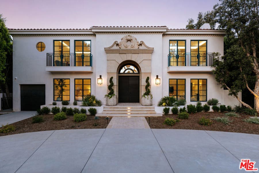 Property photo for 906 N Beverly Drive, Beverly Hills, CA