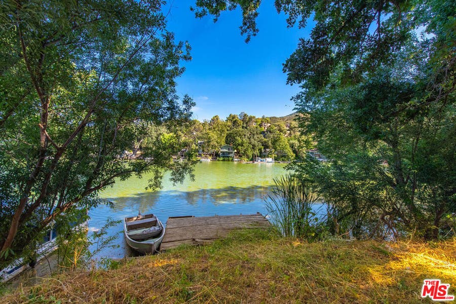 Property photo for 29371 Lake Vista Drive, Agoura Hills, CA