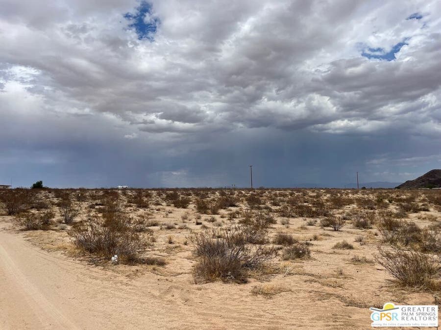 Property photo for 30 Moonlight Mesa Road, Joshua Tree, CA