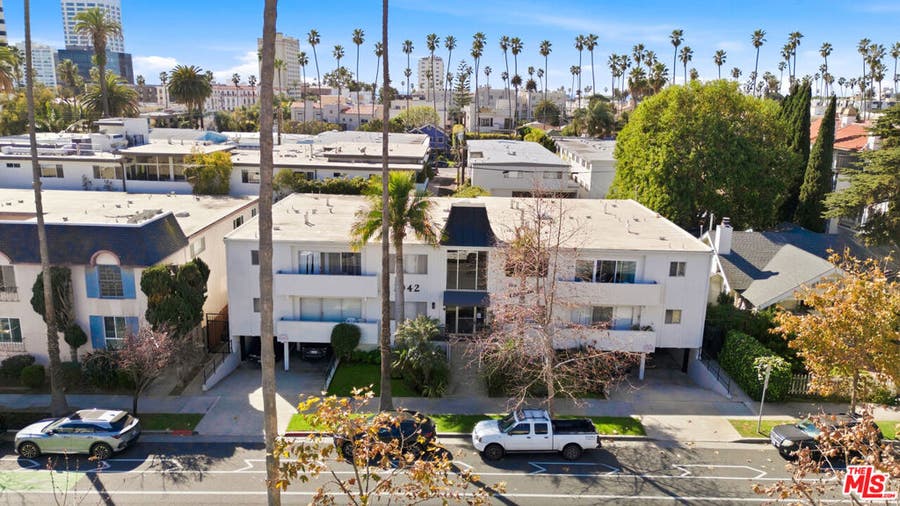 Property photo for 1042 6th Street, Santa Monica, CA