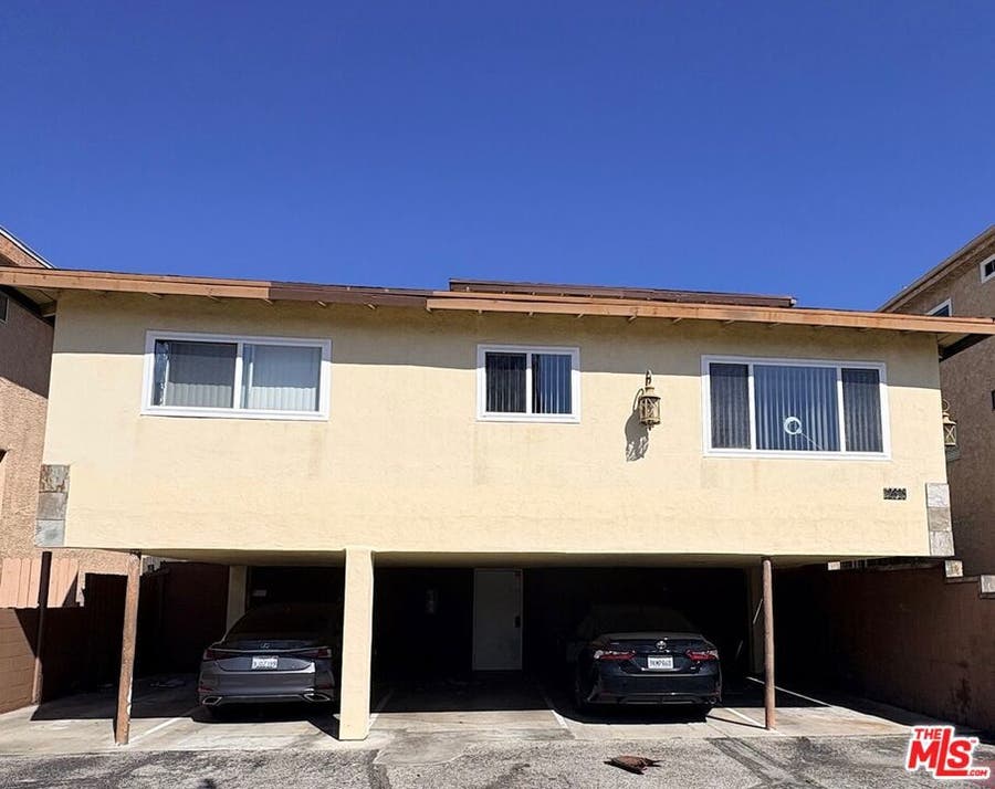 Property photo for 12325 Riverside Drive, Valley Village, CA