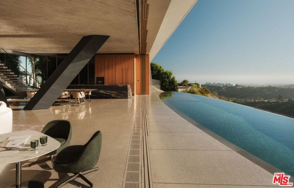 1331 Linda Flora Drive, Los Angeles, CA 90049 1331 Linda Flora Drive, Los Angeles, CA 90049