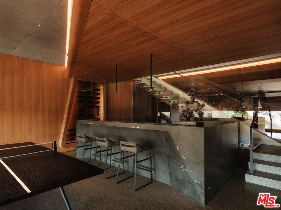 1331 Linda Flora Drive, Los Angeles, CA 90049 1331 Linda Flora Drive, Los Angeles, CA 90049