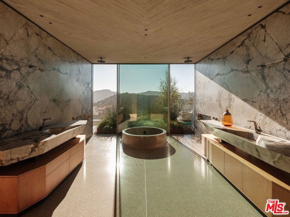 1331 Linda Flora Drive, Los Angeles, CA 90049 1331 Linda Flora Drive, Los Angeles, CA 90049