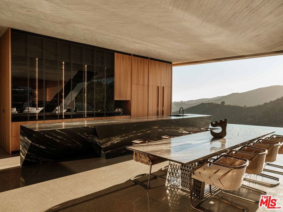 1331 Linda Flora Drive, Los Angeles, CA 90049 1331 Linda Flora Drive, Los Angeles, CA 90049