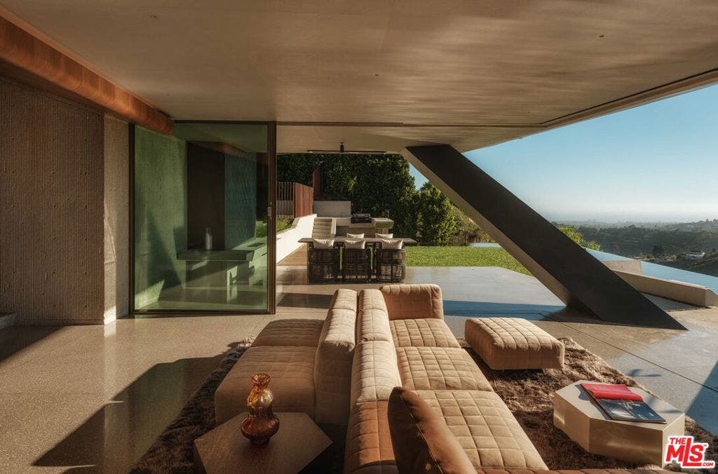 1331 Linda Flora Drive, Los Angeles, CA 90049 1331 Linda Flora Drive, Los Angeles, CA 90049