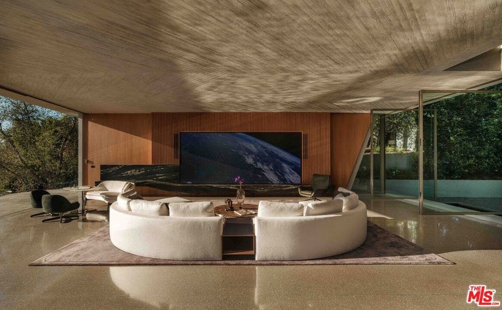 1331 Linda Flora Drive, Los Angeles, CA 90049 1331 Linda Flora Drive, Los Angeles, CA 90049