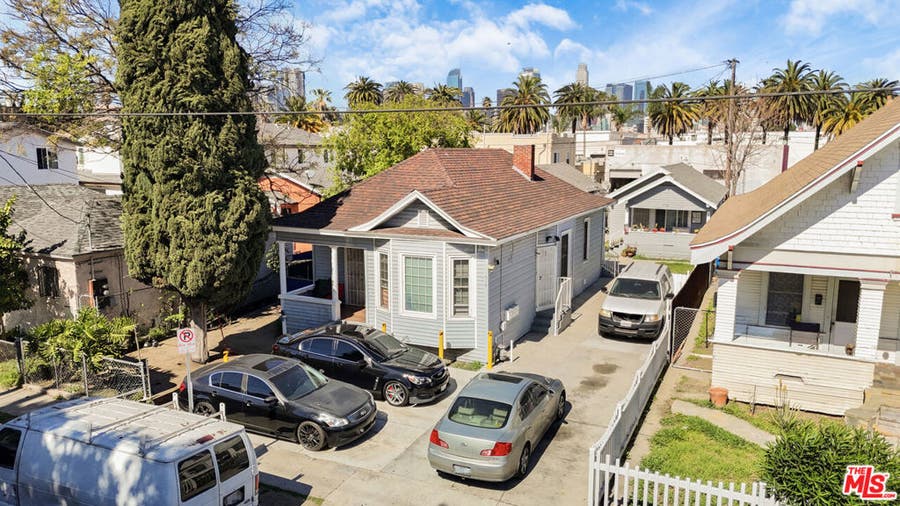 Property photo for 515 E 21st Street, Los Angeles, CA