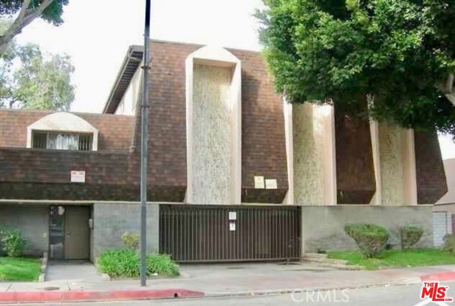 Property photo for 223 S Acacia Avenue, #201, Compton, CA