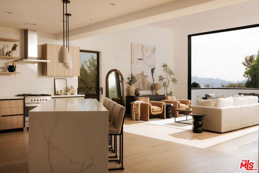 Property photo for 2919 Waverly Drive, Los Angeles, CA