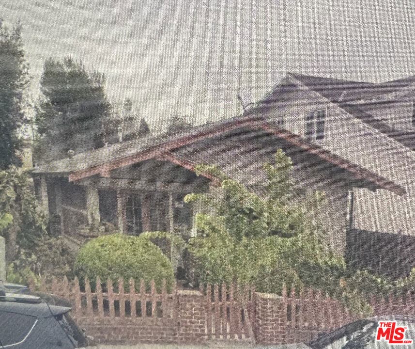 Property photo for 410 Broadway Street, Venice, CA