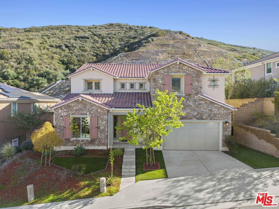 Property photo for 24220 Sterling Ranch Road, West Hills, CA