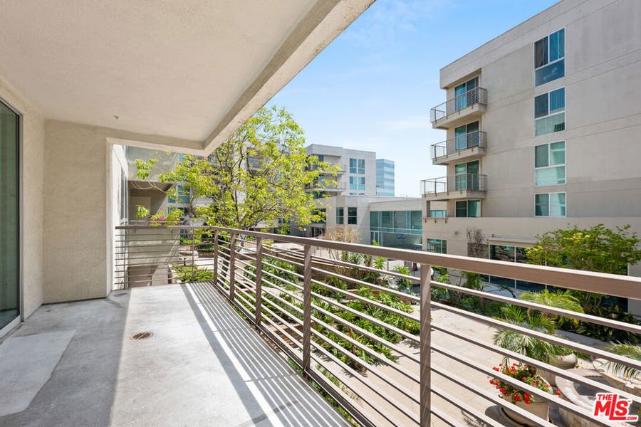 Property photo for 267 S San Pedro Street, #211, Los Angeles, CA