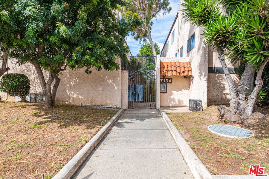Property photo for 719 N Eucalyptus Avenue, #6A, Inglewood, CA