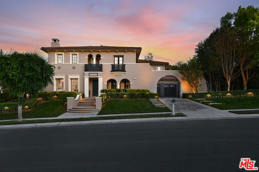 Property photo for 3970 Prado De La Mariposa, Calabasas, CA