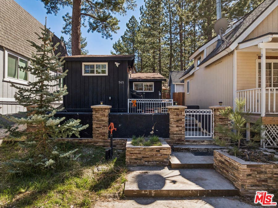 Property photo for 565 Lakewood Lane, Big Bear, CA