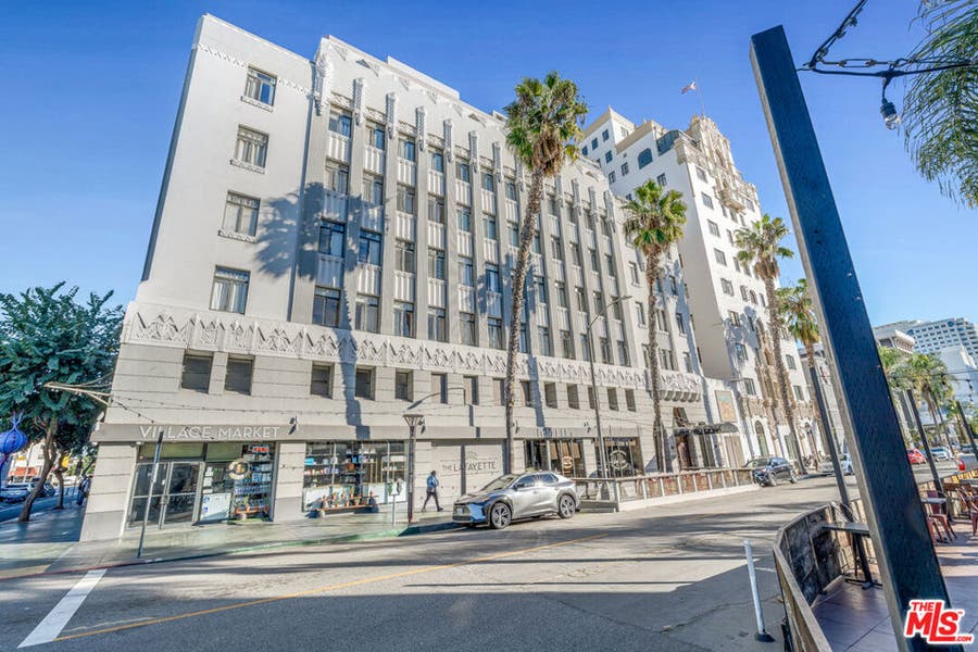 Property photo for 140 Linden Avenue, #606, Long Beach, CA